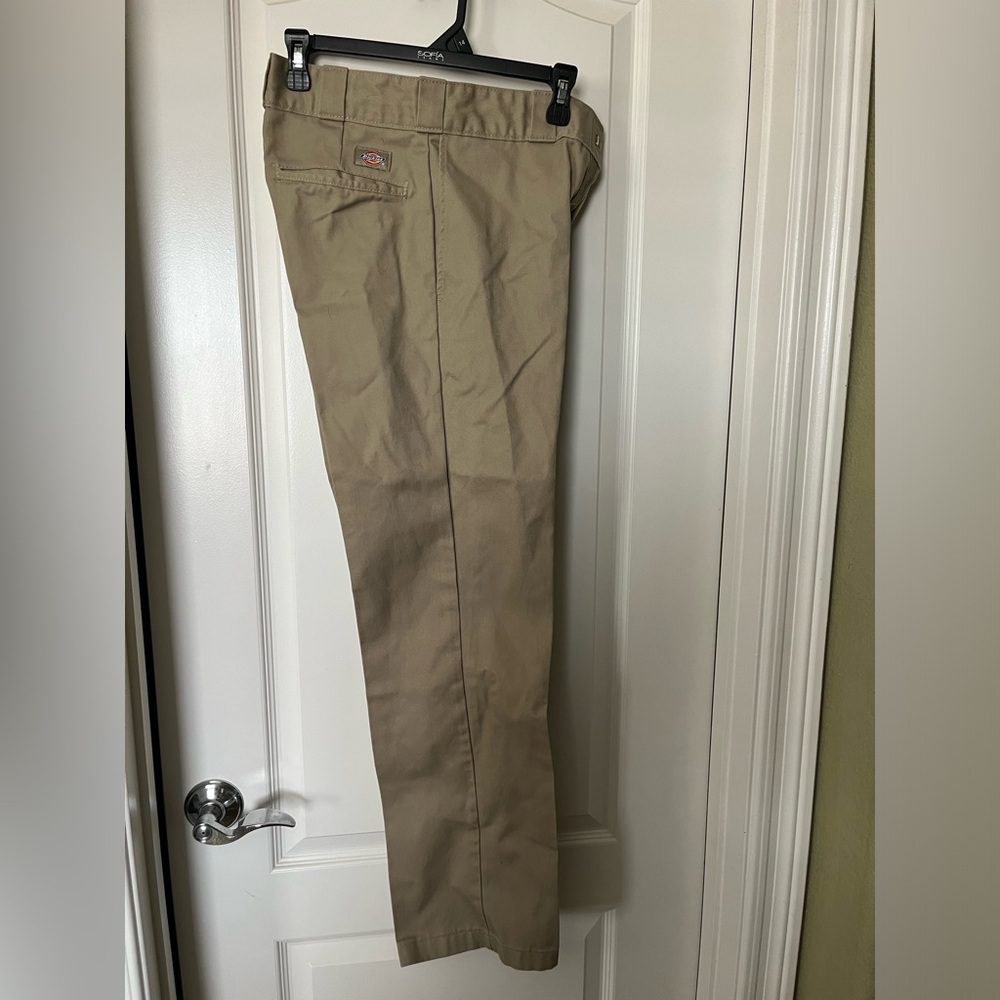 Dickies Original 874 Tan/Khaki Men’s Pants - 29x32. Never Been Worn.